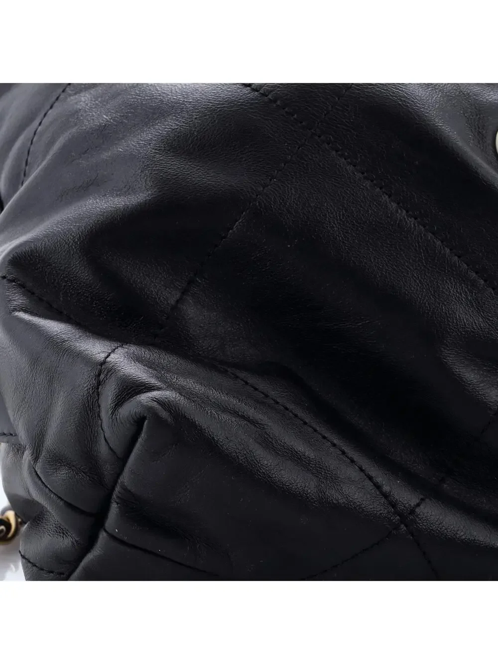 Chanel 22 Chain Backpack Quilted #301816C47B